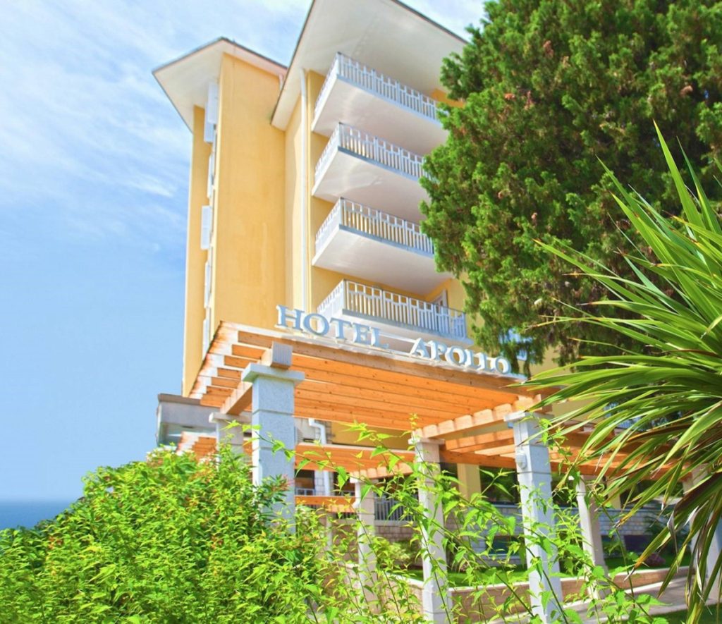 Hotel apollo 001